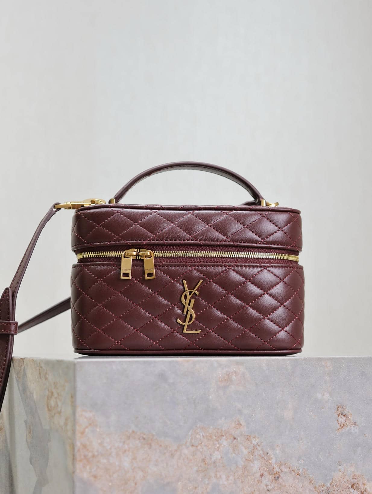 1 Makeup Bag-12